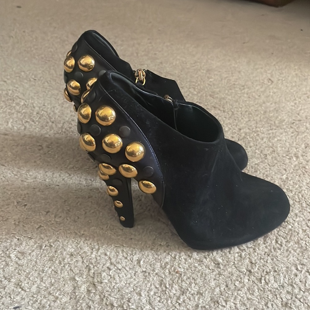 Gucci black suede booties with gold/black studs Size 35